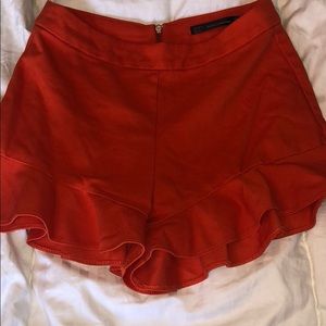 ORANGE ZARA RUFFLE SHORTS